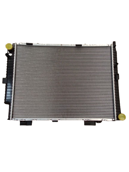 Radiador De Agua Mercedes Benz W210 E300 95 AT Pa 32
